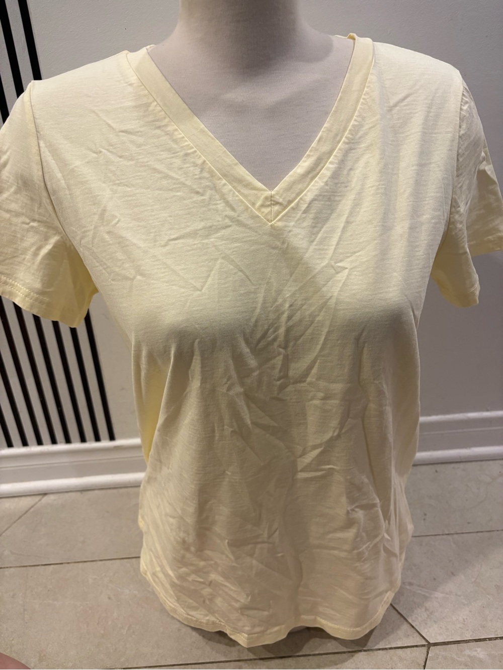 Women's V-Neck Short Sleeve Tee in Pale Yellow